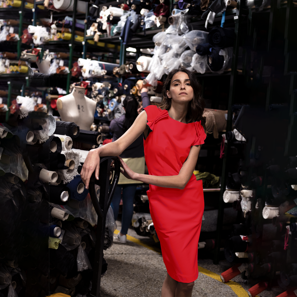 Sara mesure 1.74m et porte une taille 02